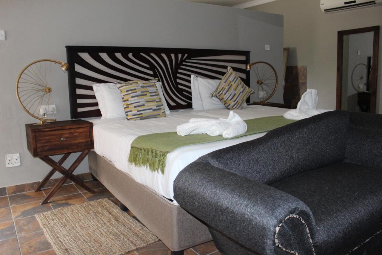Rivermews Hotel And Spa Maun ภายนอก รูปภาพ