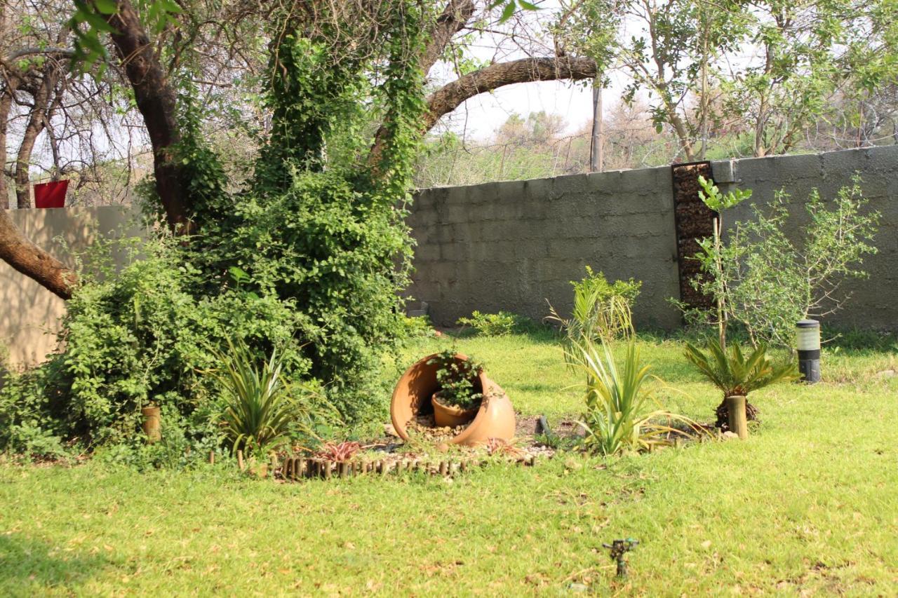 Rivermews Hotel And Spa Maun ภายนอก รูปภาพ