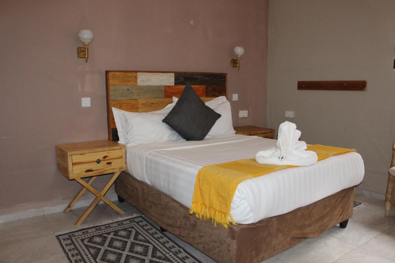 Rivermews Hotel And Spa Maun ภายนอก รูปภาพ